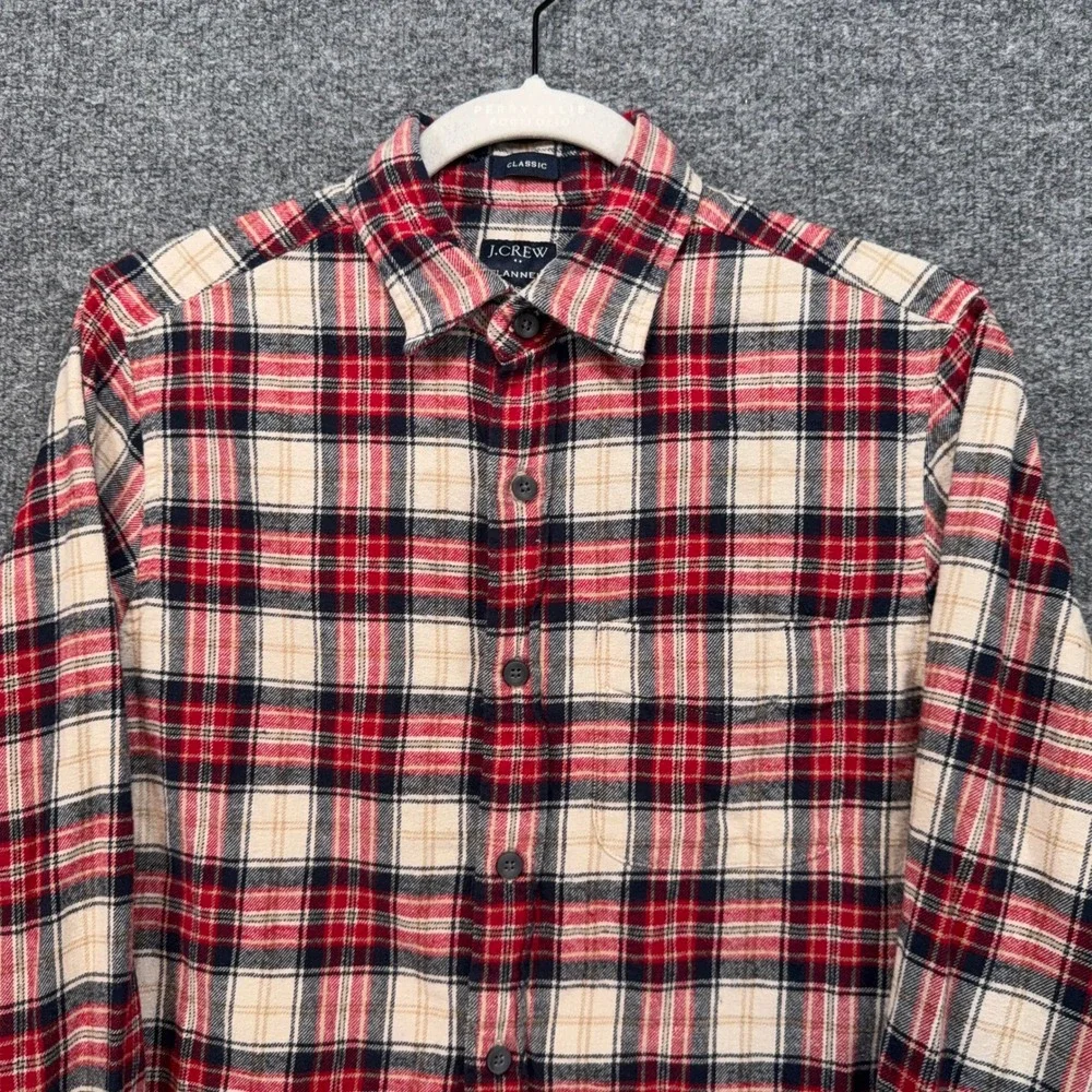J.Crew Flannel Shirt Mens XSl Red Plaid Classic Fit Button Down Cotton Gorpcore